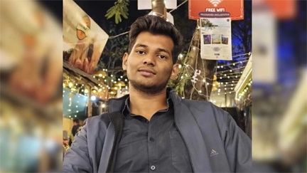 *लॉ स्टूडेंट ने खुद को लगाई आग, पांच दिनों तक जिंदगी की जंग लड़ता रहा*