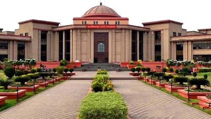 *कांस्टेबल भर्ती पर छत्तीसगढ़ हाईकोर्ट ने नियुक्ति पर लगाई रोक*