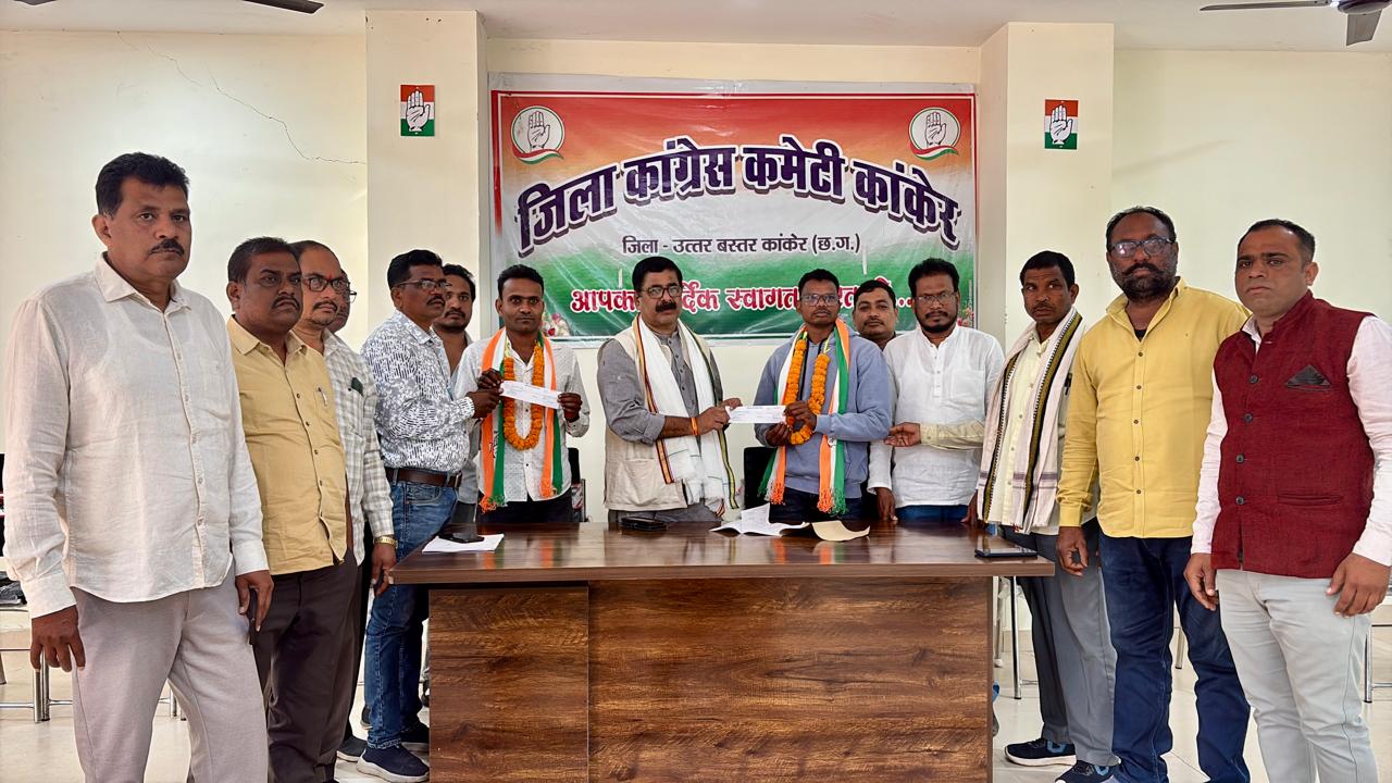 *गोंडवाना समाज के ग्रामीण अध्यक्ष मुकेश कुमार मंडावी एवं कुंज लाल साहू कांग्रेस पार्टी में हुए शामिल,,गणेश तिवारी की रिपोर्ट*