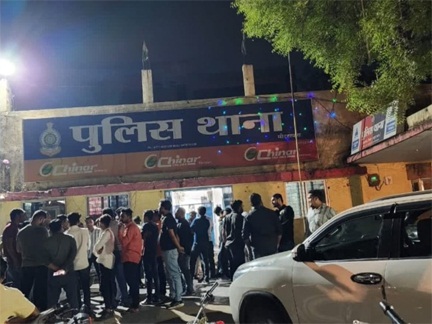 *लोन दिलाने के नाम पर कारोबारियों से ठगी*