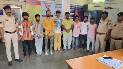 *132 हिस्ट्रीशीटर, गुंडा और निगरानी बदमाशों की जांच*